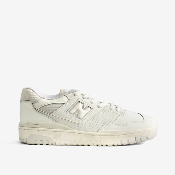 New Balance Shoes - *Sold local* NEW BALANCE | 550’s in turtledove